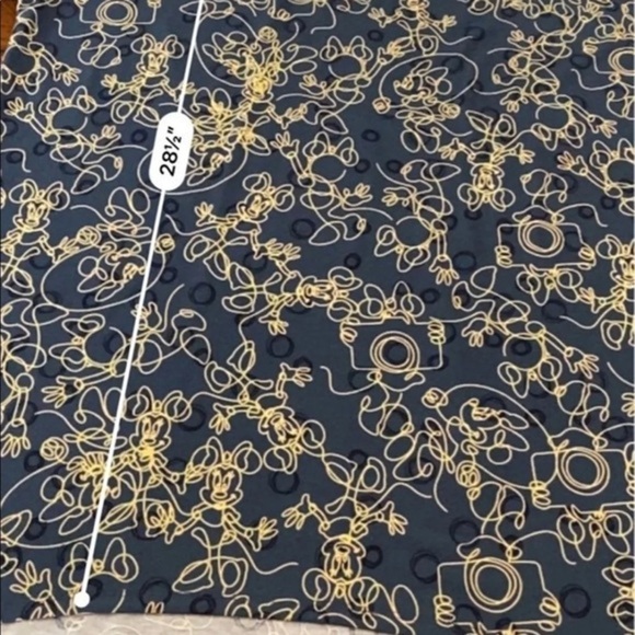 Lularoe Disney Minnie Irma Small - Picture 7 of 10
